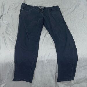 Izod Men's Dark Blue Jeans